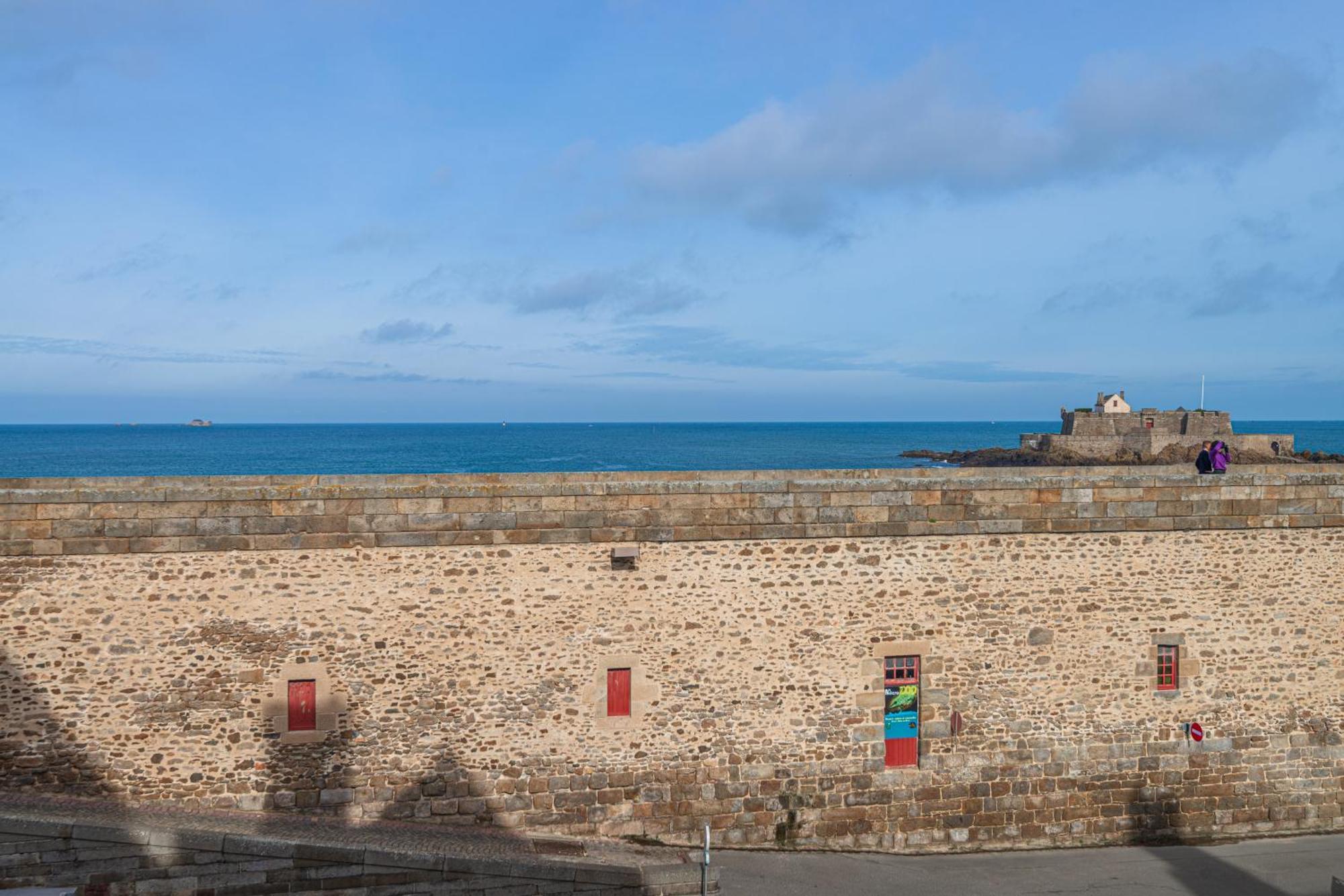 Hotel De La Cite Saint-Malo Exterior foto